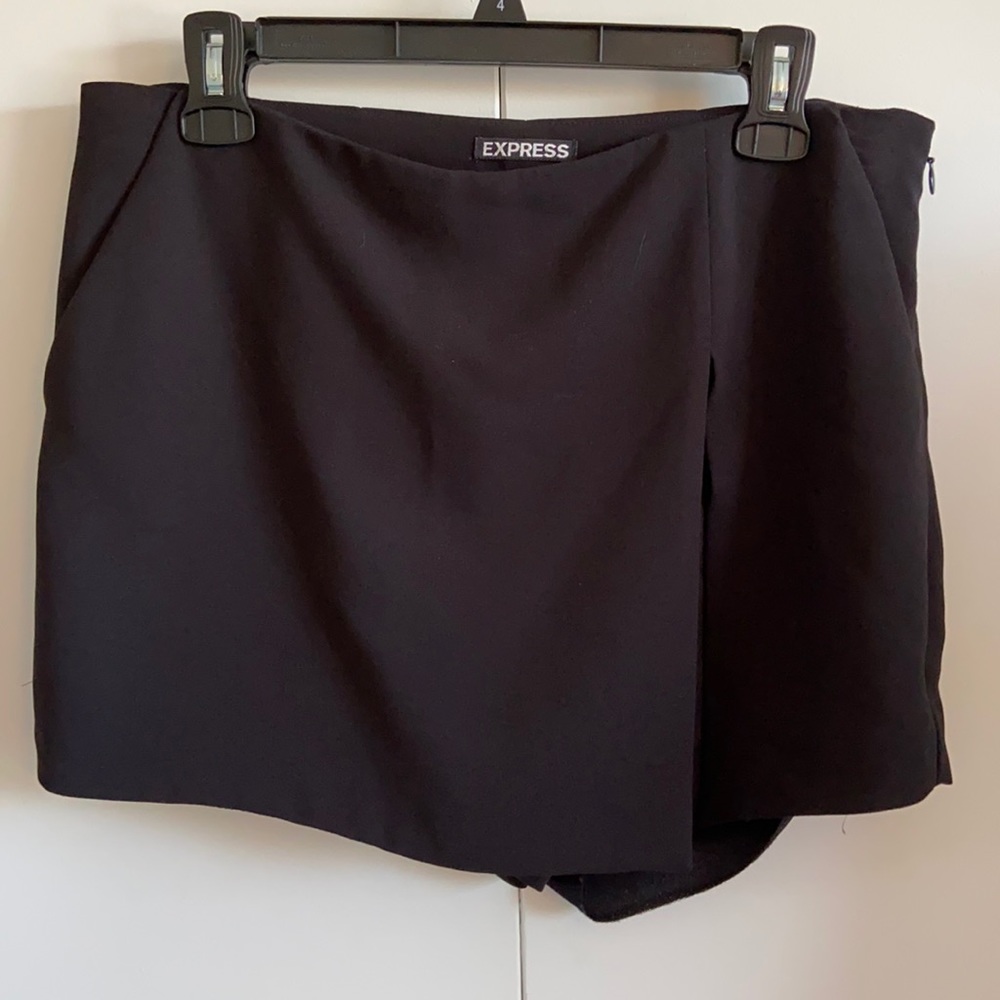 EXPRESS | Mini Skort